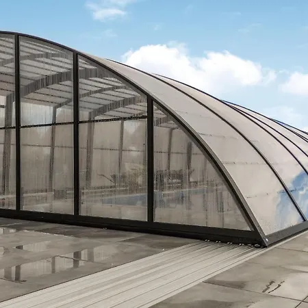 Stunning In Jezierzany